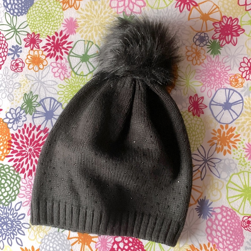 3/10$ Winter toque